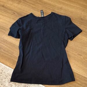 Skims Classic Black Women's Top